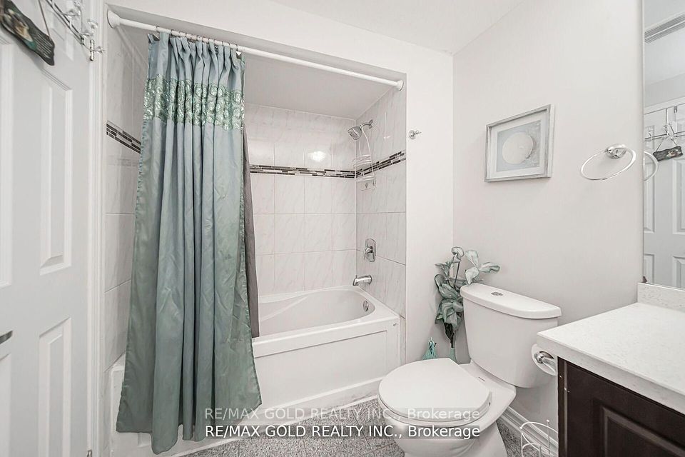 https://trreb-image.ampre.ca/HsnEfeBJ_LJAIV6zCGQc6GQ2aZC-z0HYPl6pl3LApfI/rs:fit:960:960/wm:.5:so:0:50:.4/wmsh:10/wmt:PHNwYW4gZm9yZWdyb3VuZD0nd2hpdGUnIGZvbnQ9JzY4Jz5SRS9NQVggR09MRCBSRUFMVFkgSU5DLiwgQnJva2VyYWdlPC9zcGFuPg/L3RycmViL2xpc3RpbmdzLzQxLzEyLzM2LzIzL3AvM2E1OGQzZTItODRiYi00YjA1LTkwNGUtYzMxYjc1ZjRmMTZiLmpwZw.jpg