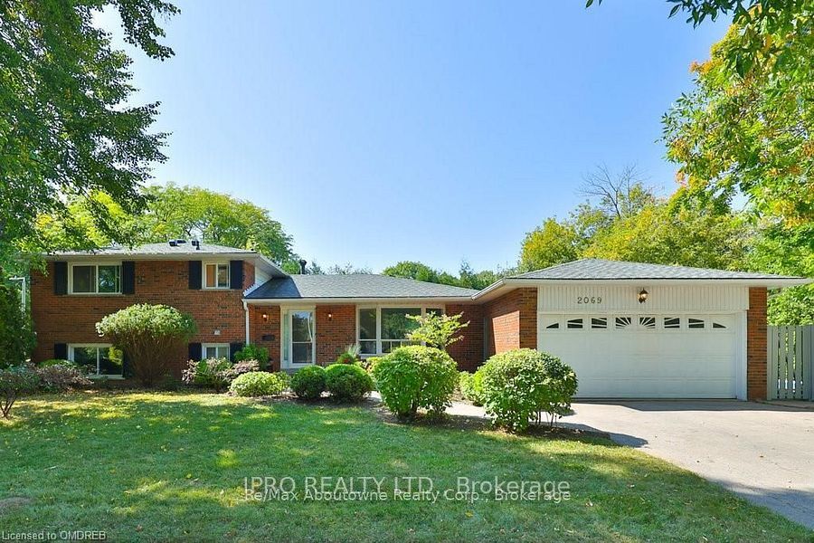 2069 THORNLEA