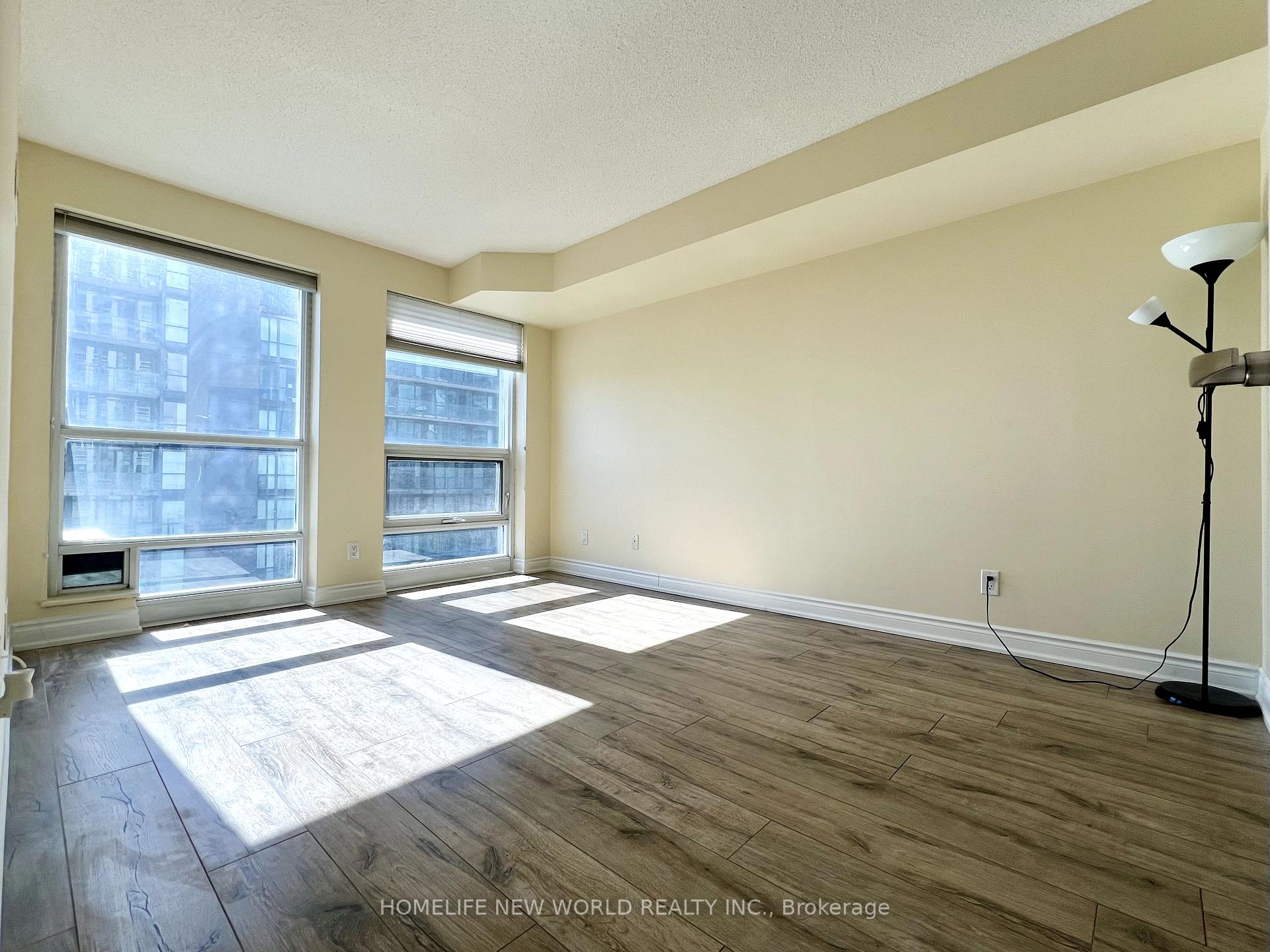 2 Bedrooms Condo at 763 Bay, Toronto For sale