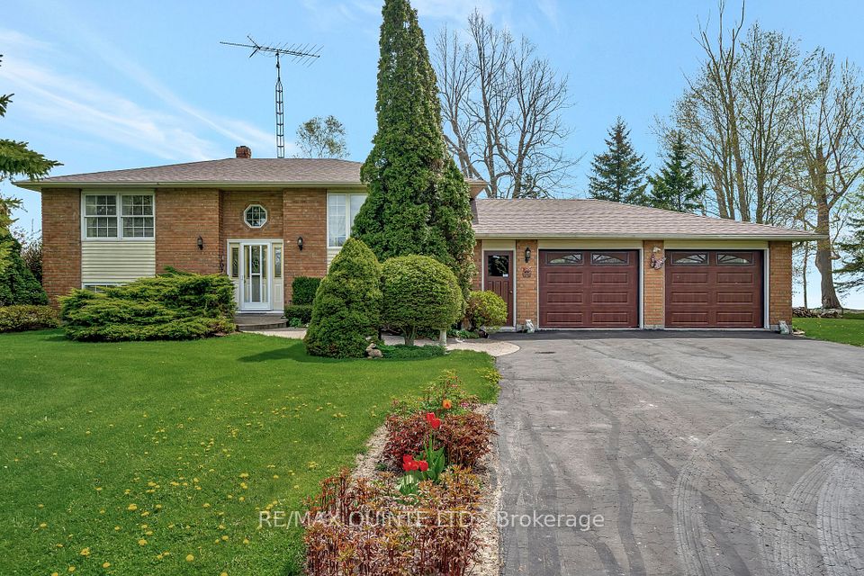 725 County Road 20, Prince Edward County, ON K0K 3L0