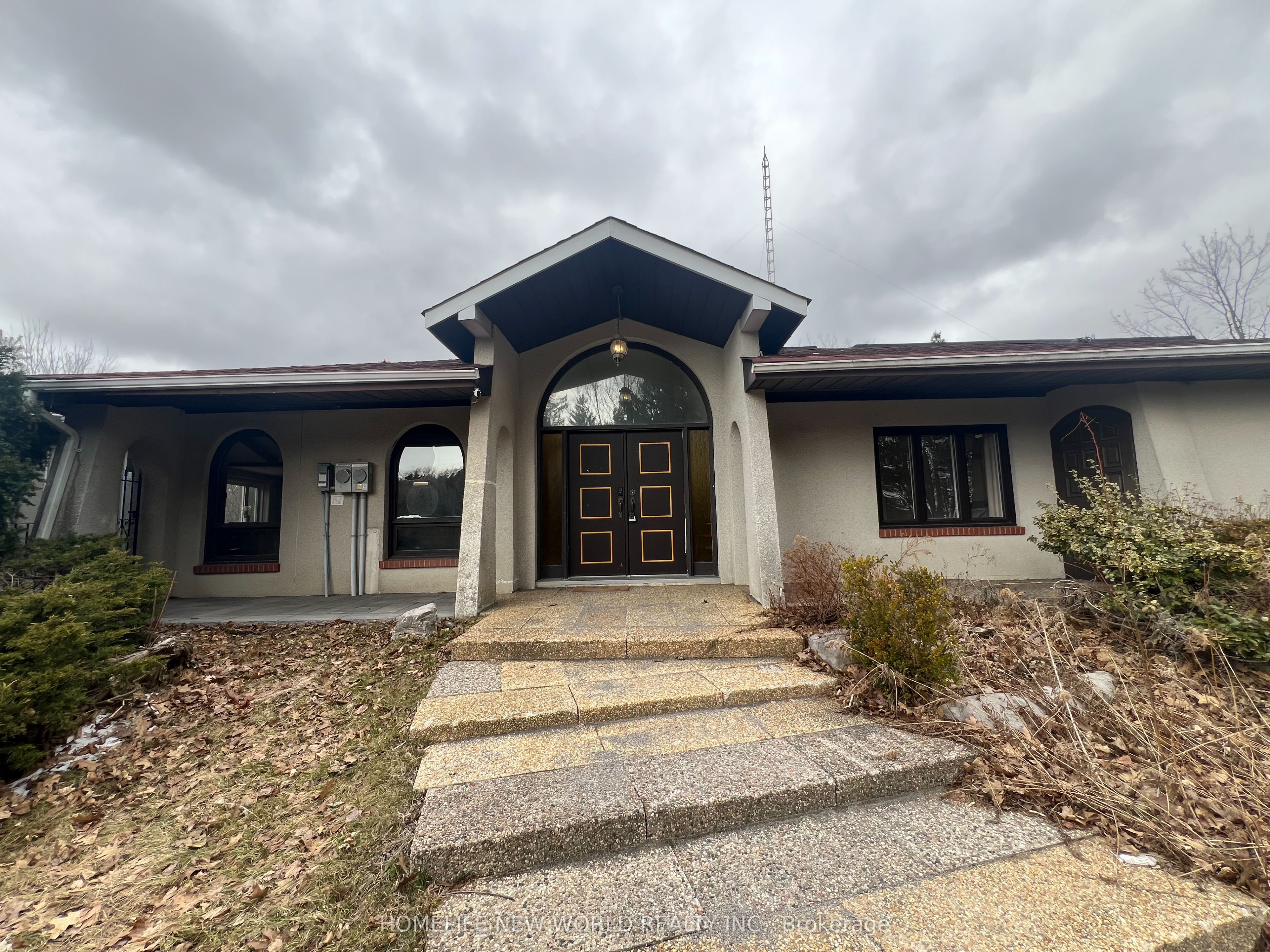3134 Bloomington Road