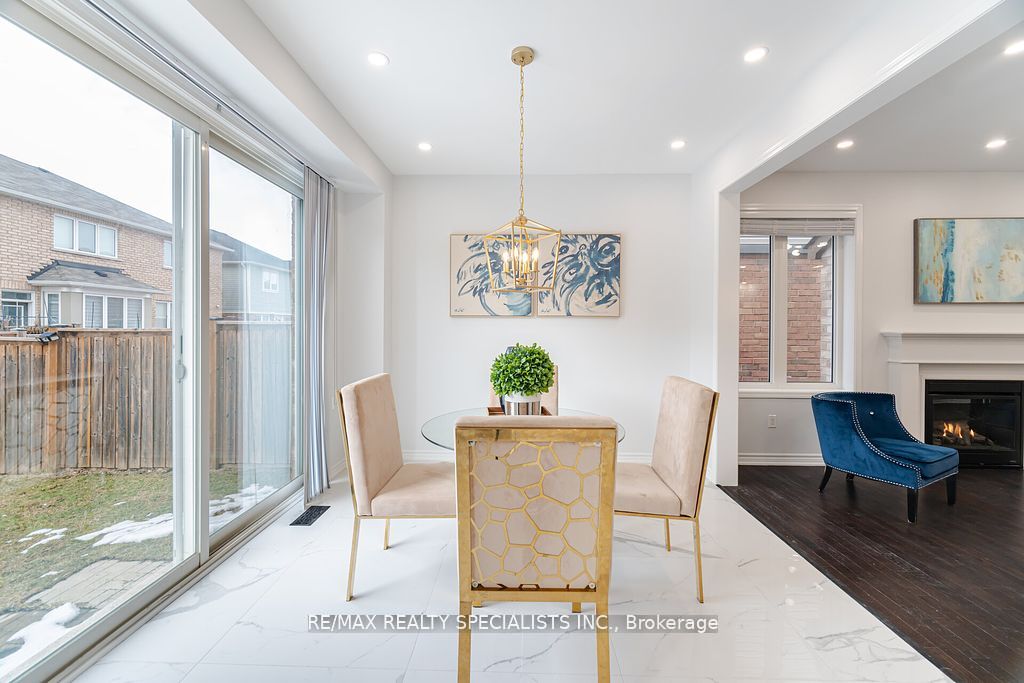 31 Enford Crescent