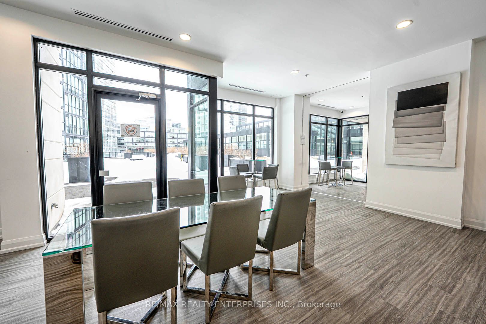 2900 Highway 7 Road, #206