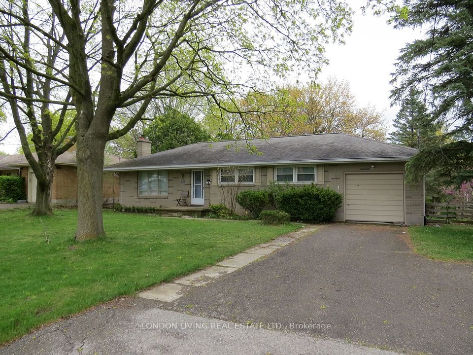 49 Wychwood Parkway, London North, ON N6G 1R4