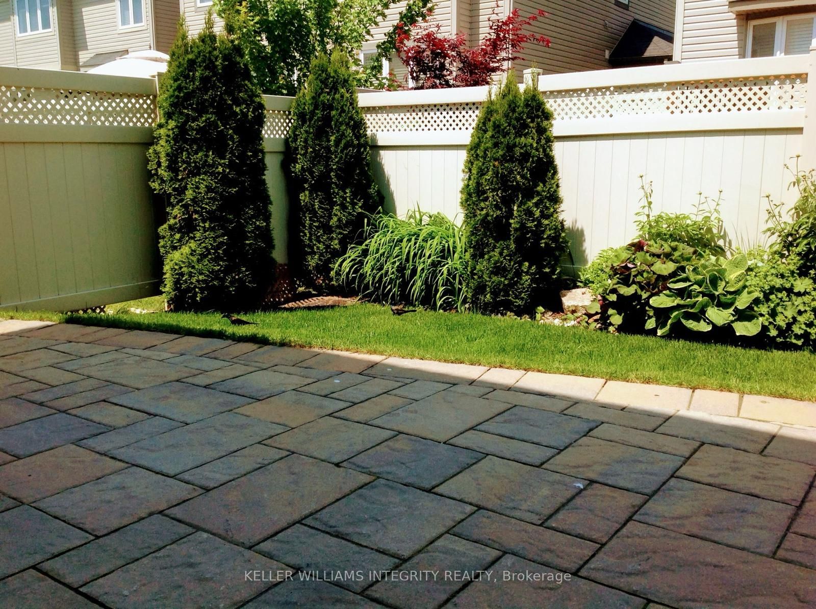 636 Rosehill Avenue