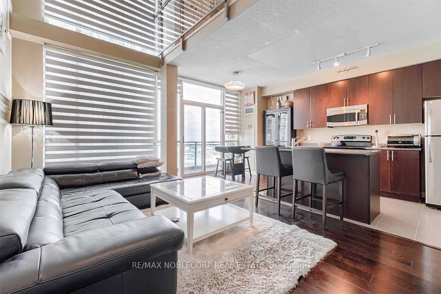 223 Webb Drive, #2101