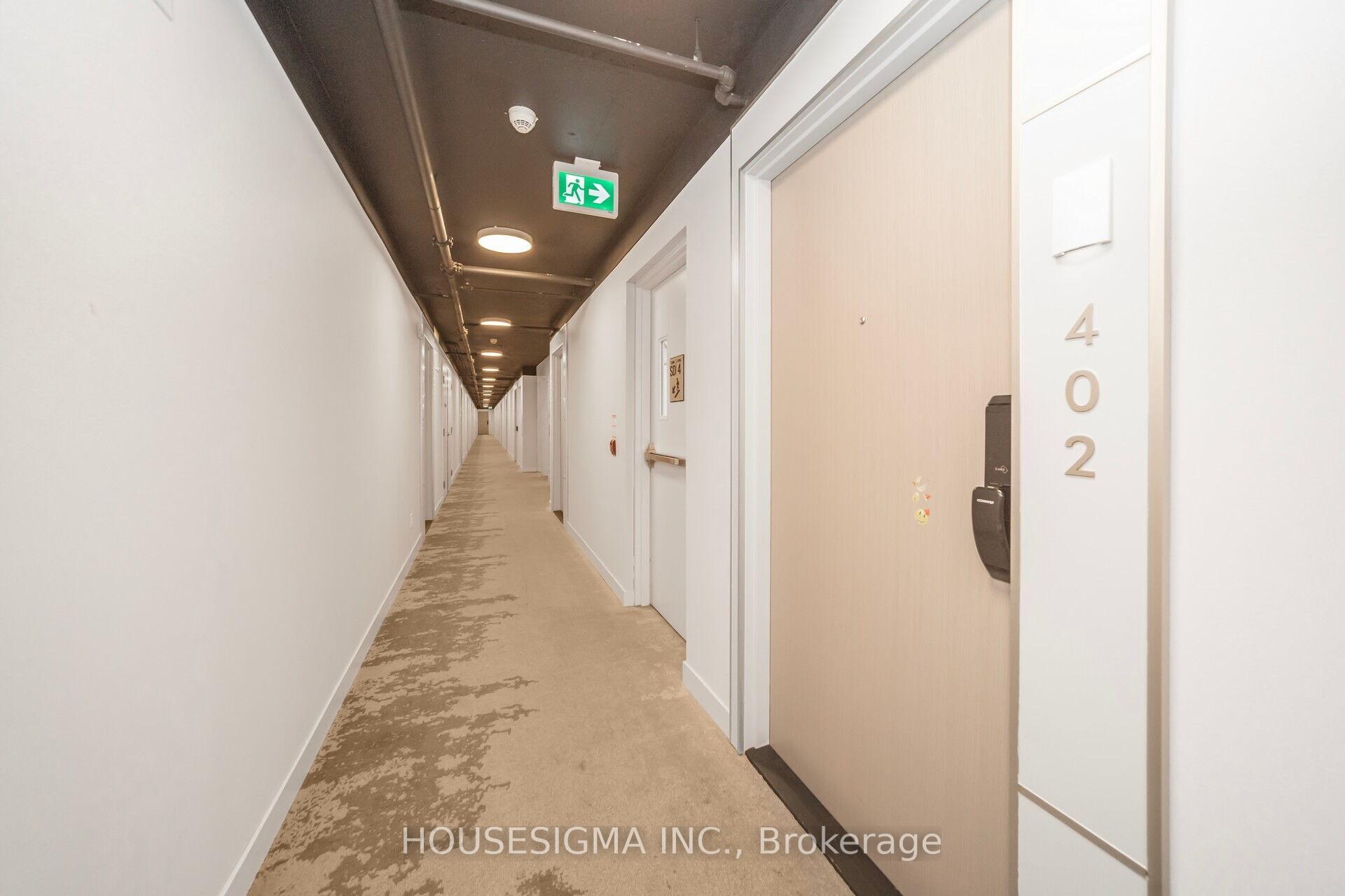 1 Bedroom Condo at 3200 Dakota, Burlington For sale