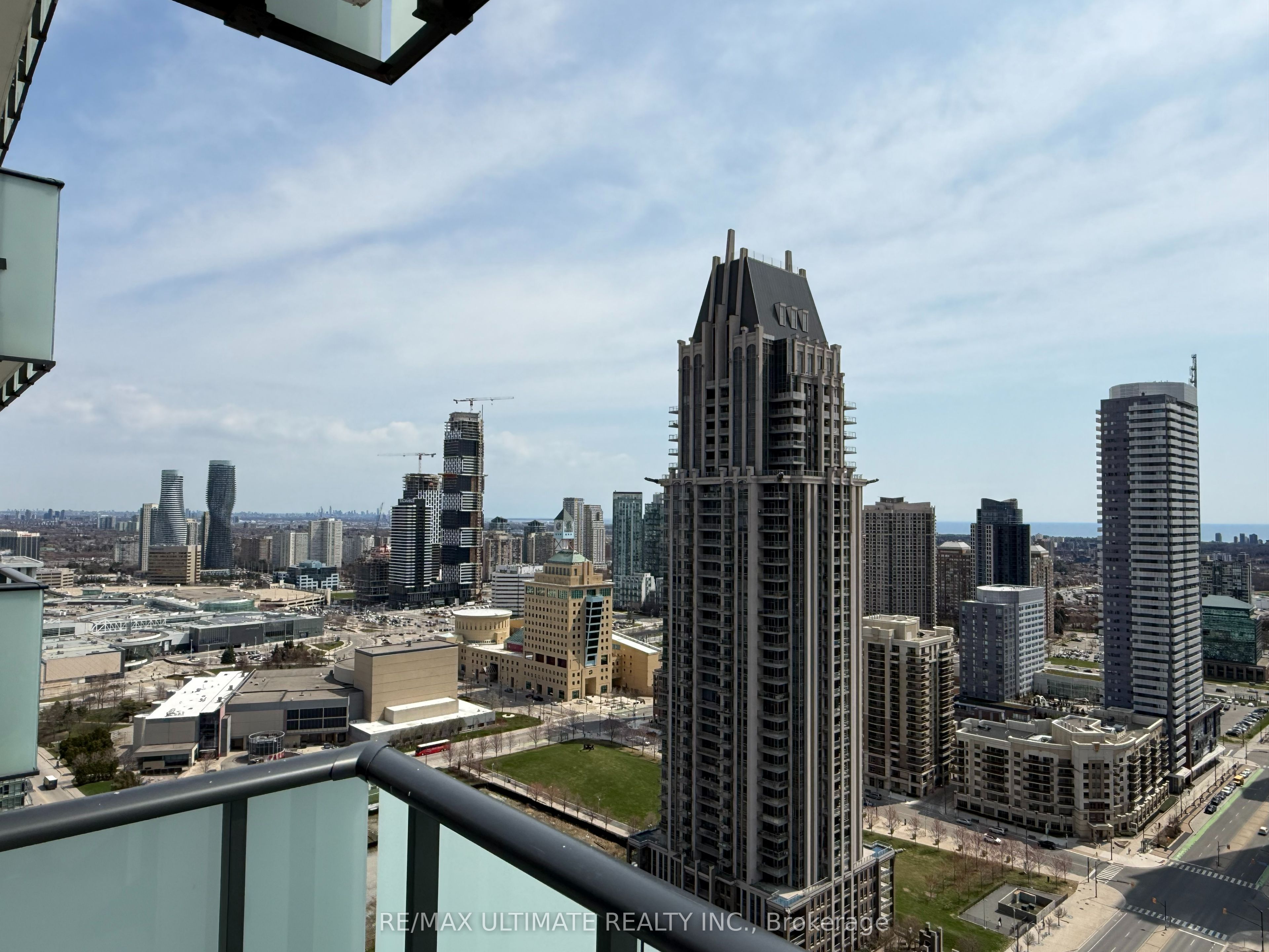 430 Square One Drive, #2806