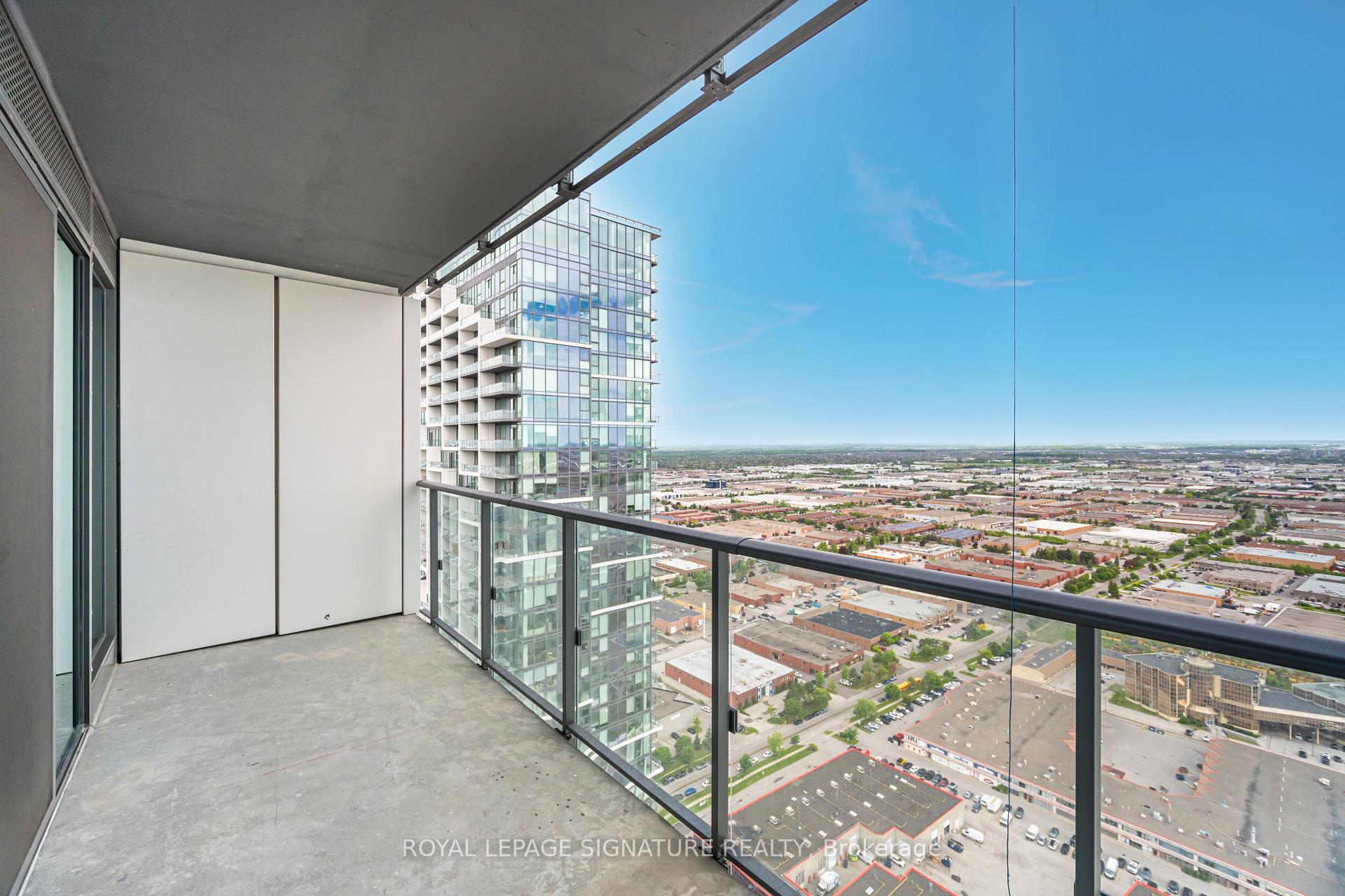 2 Bedrooms Condo at 7890 Jane, Vaughan For sale