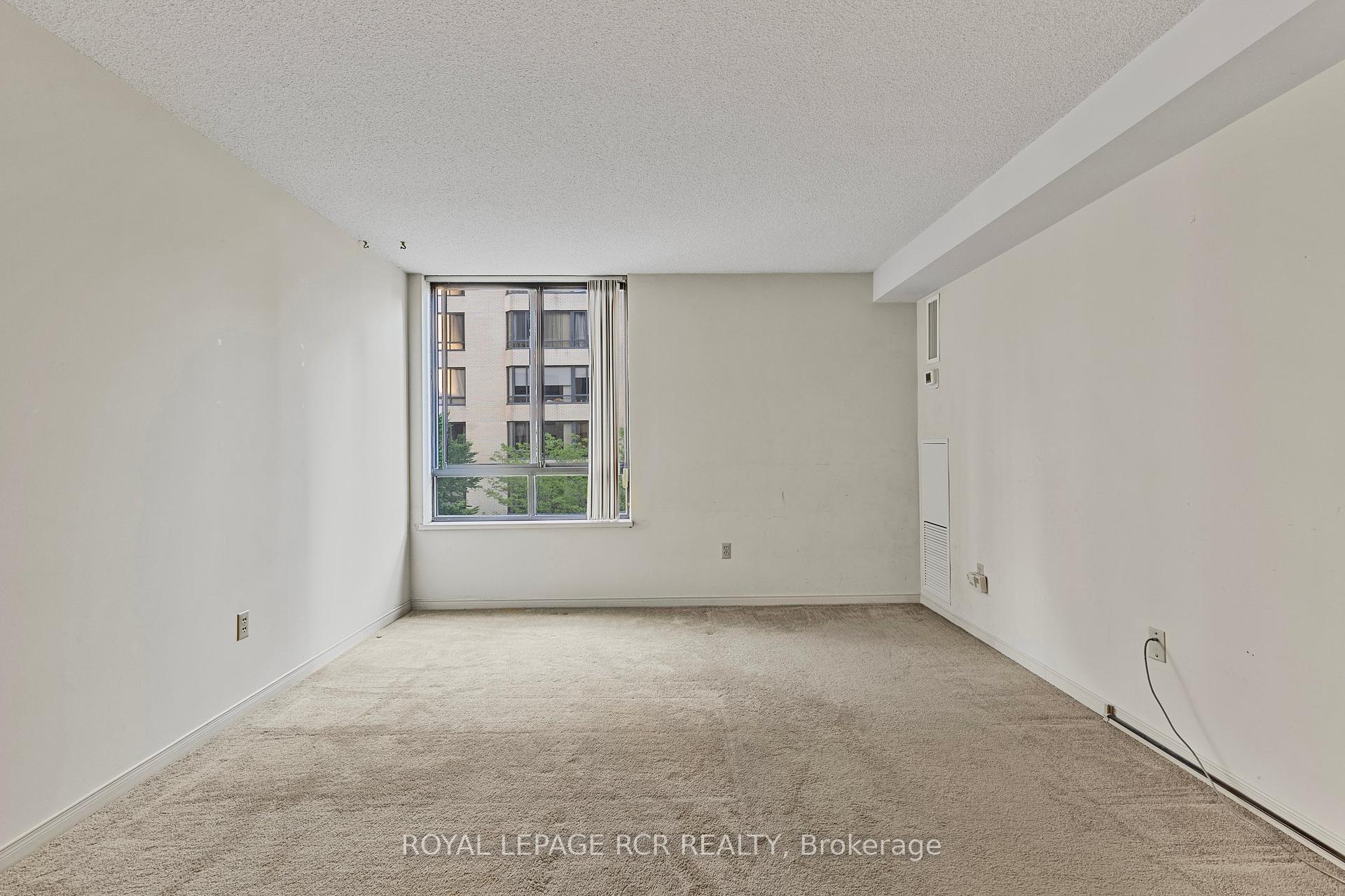 2 Bedrooms Condo at 195 St Patrick, Toronto For sale