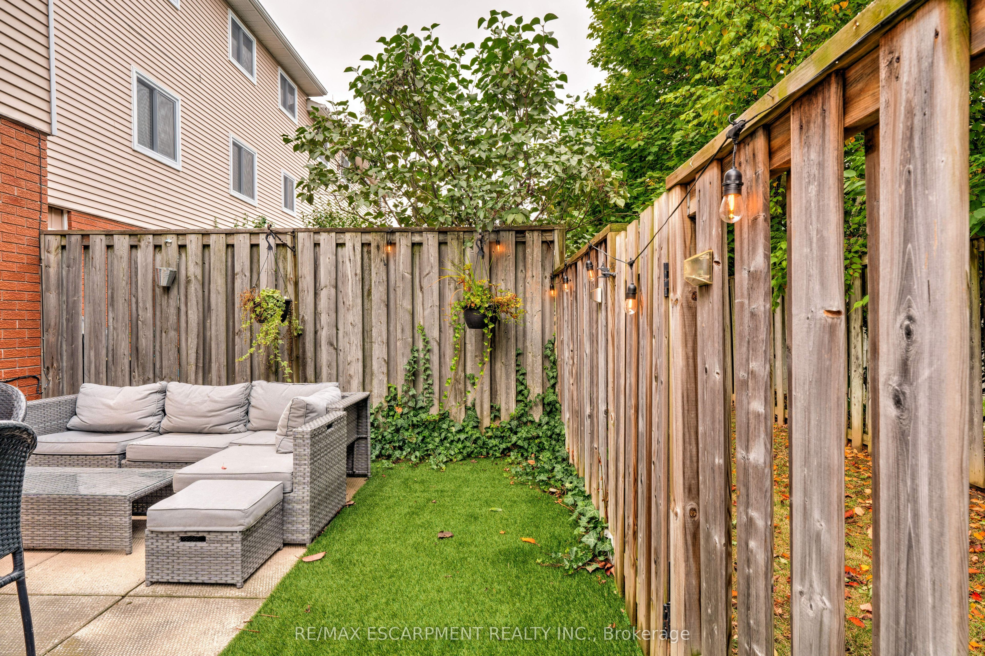 386 Highland Road W, #31