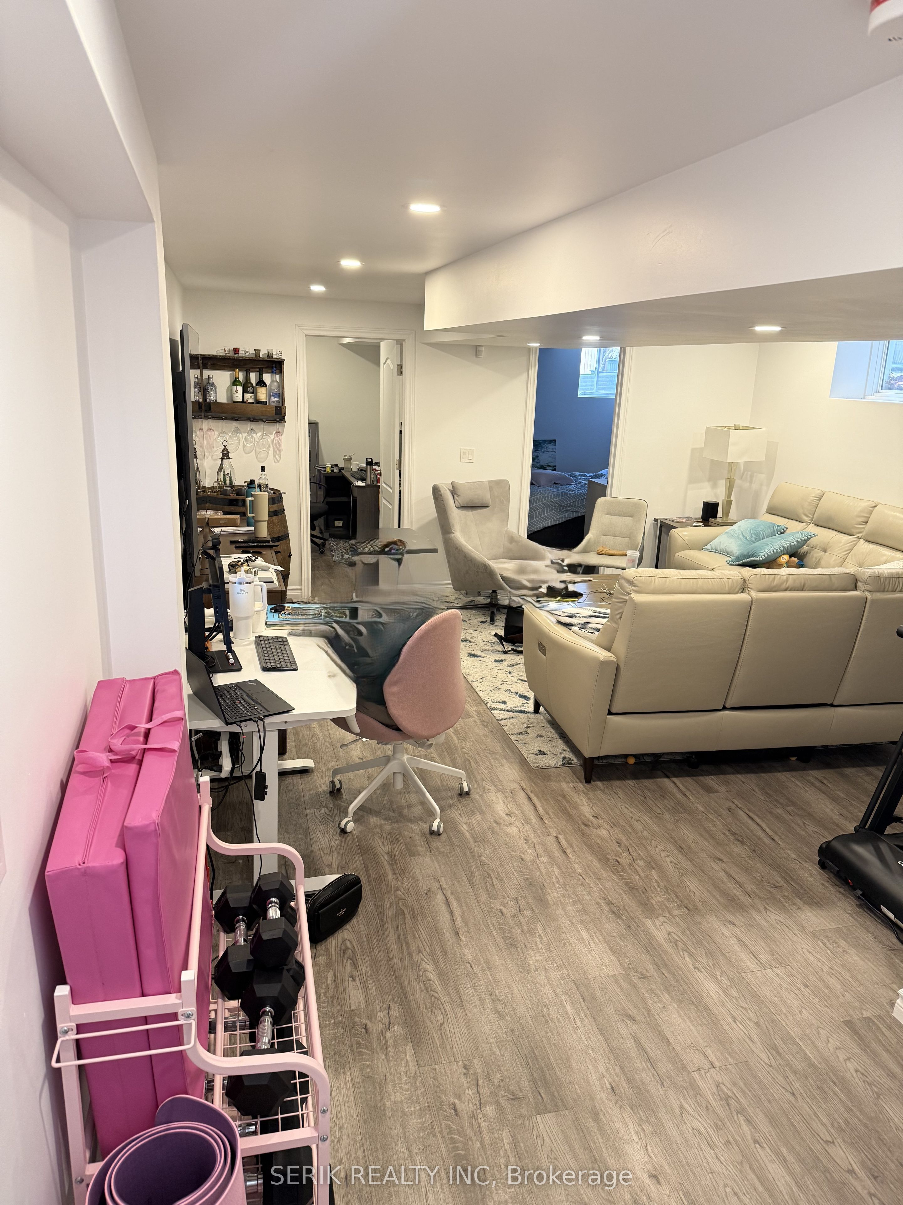 54 Oakmore Lane