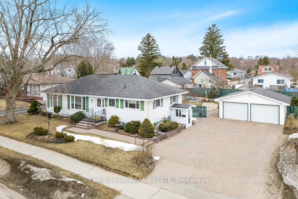 366 Mississaga