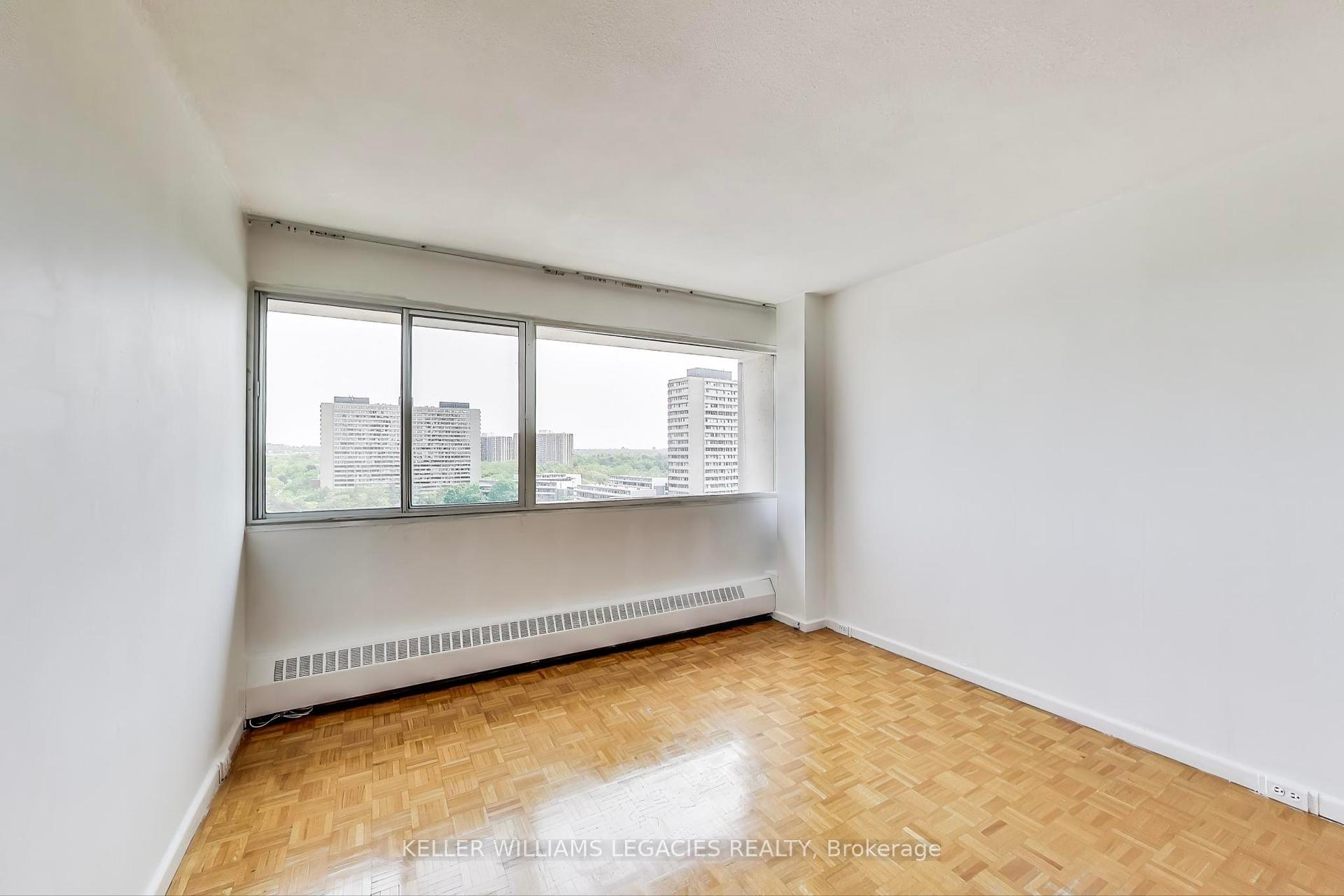 2 Bedrooms Condo at 715 Don Mills, Toronto For sale