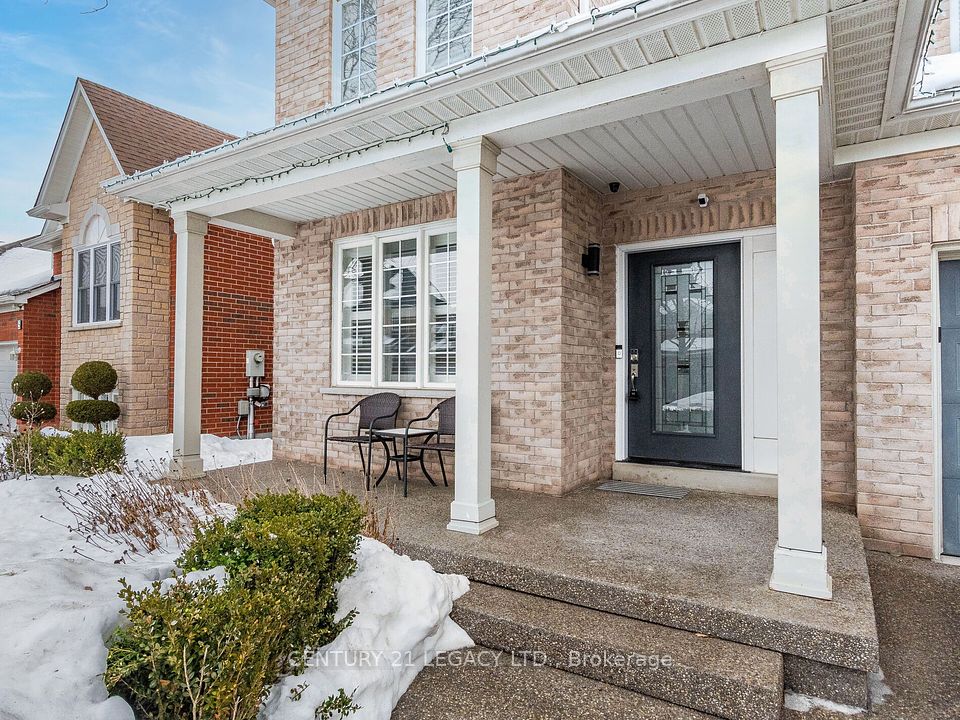 3 Bowsfield Drive, Brampton, ON L6P 1C8