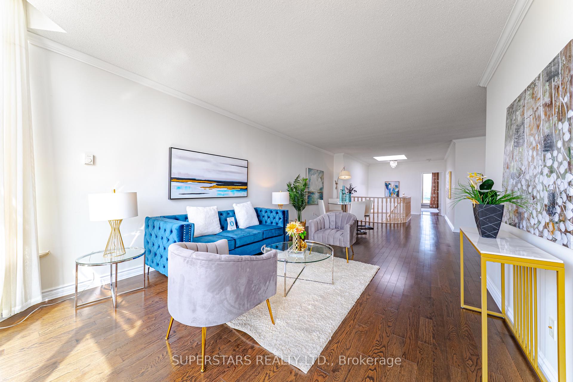 2 Bedrooms Condo at 20 Guildwood, Toronto For sale