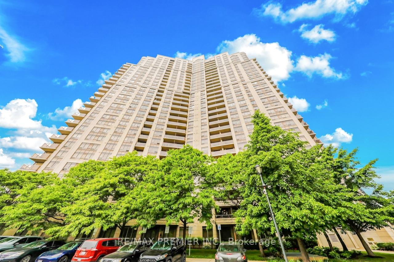 2 Bedrooms Condo at 710 Humberwood, Toronto For sale