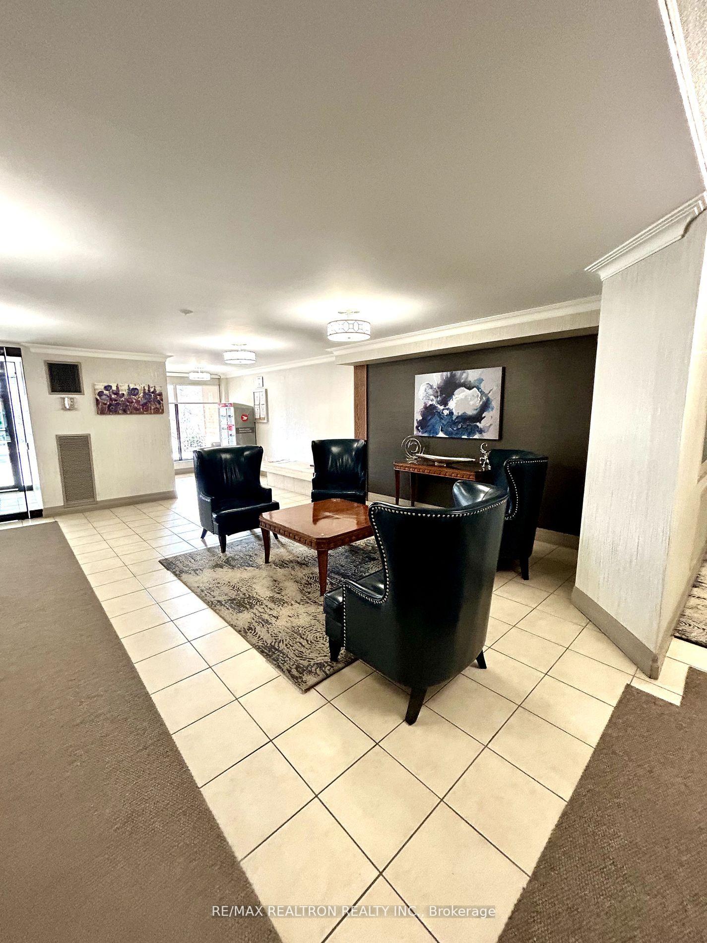 3 Bedrooms Condo at 1201 Steeles, Toronto For sale