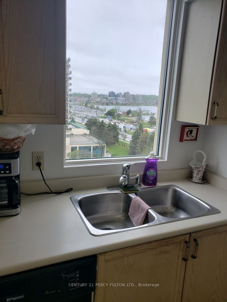 75 Ellen Street, #1004