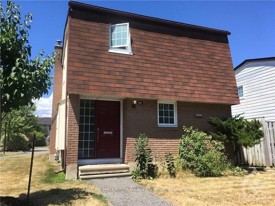 651 Trelawny