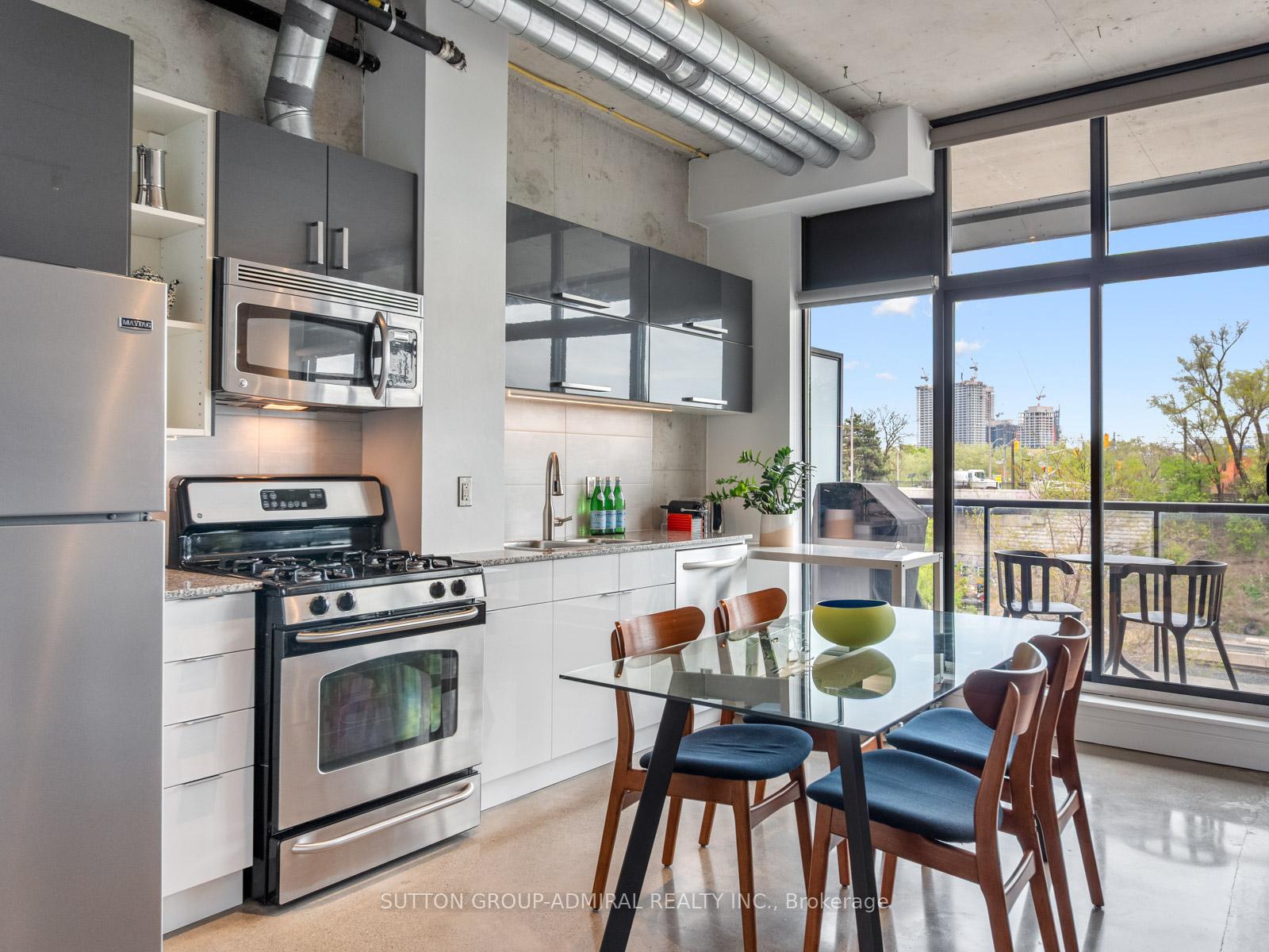1 Bedroom Condo at 369 Sorauren, Toronto For sale