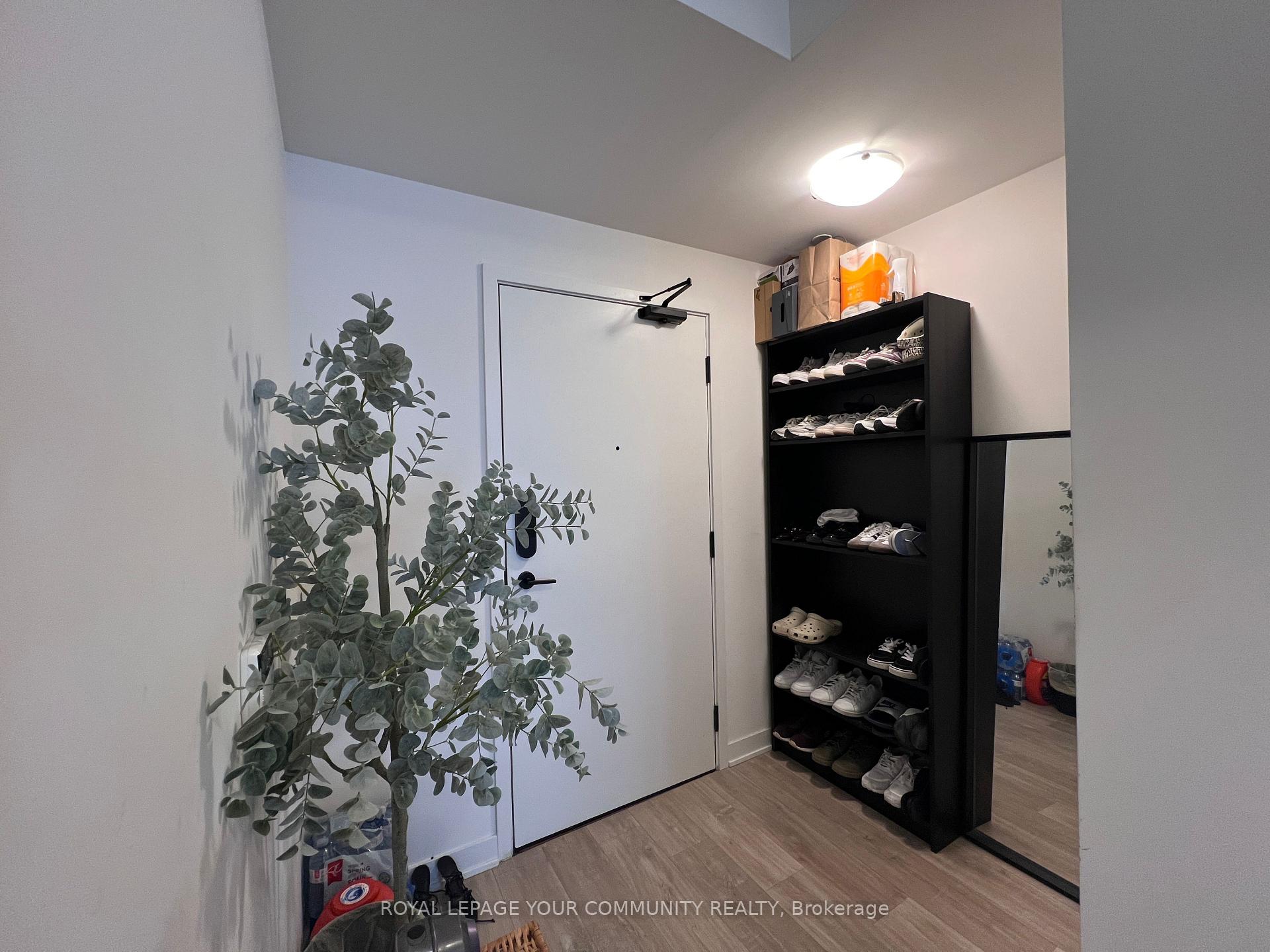 2 Bedrooms Condo at 60 Princess,  Toronto For sale
