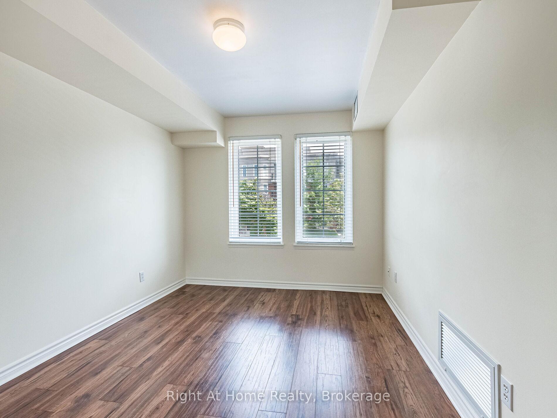 1 Bedroom Condo at 2300 Parkhaven, Oakville For sale