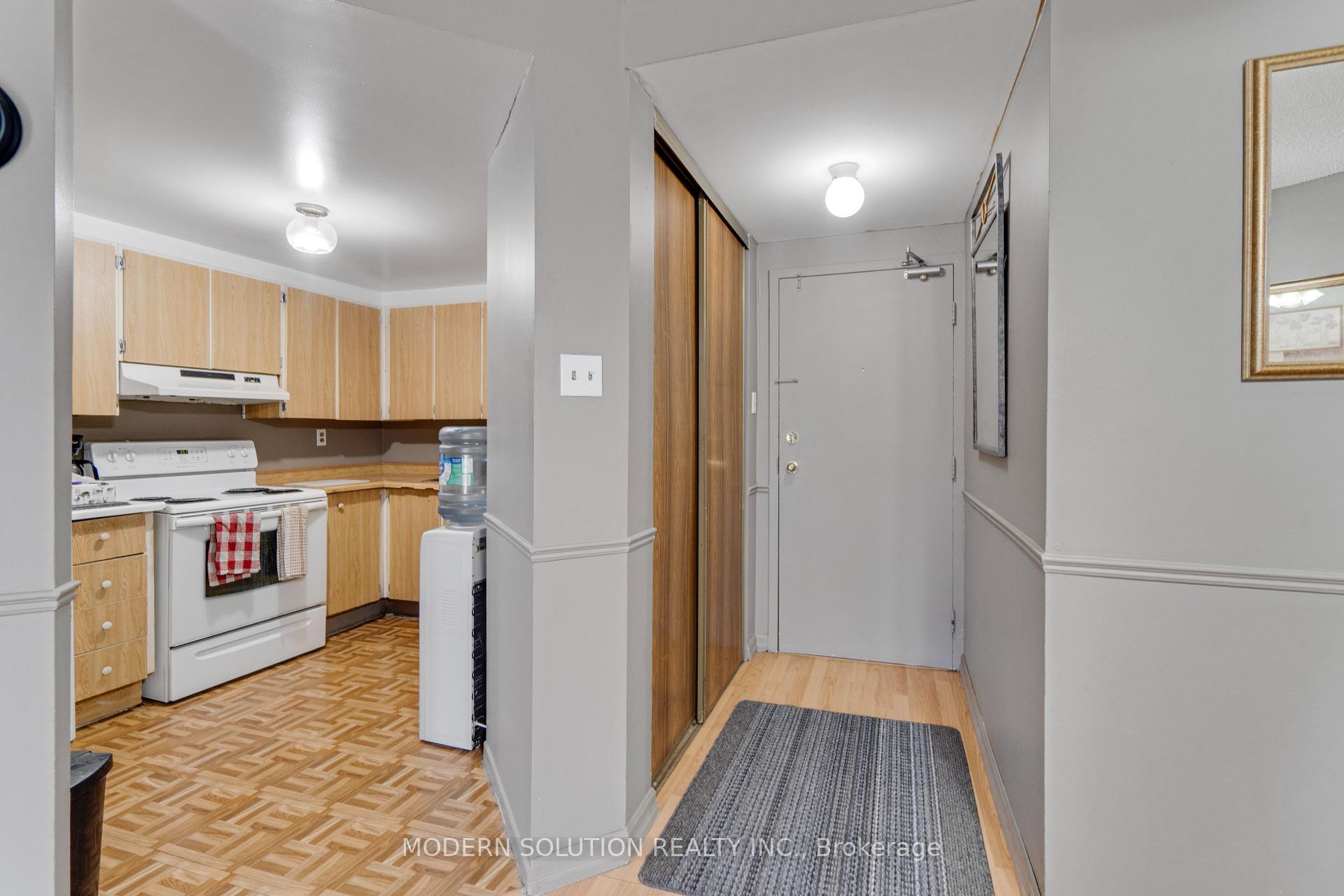 3 Bedrooms Condo at 5580 Sheppard, Toronto For sale