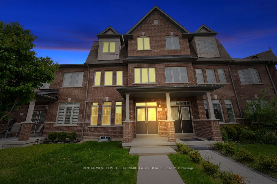 51 East's Corners Boulevard