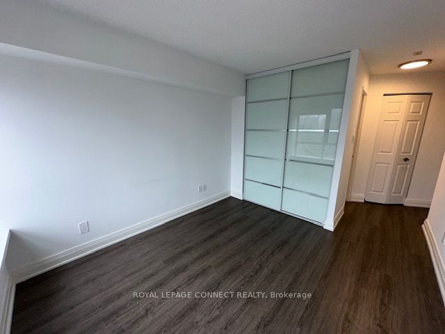 801 King Street W, #1112
