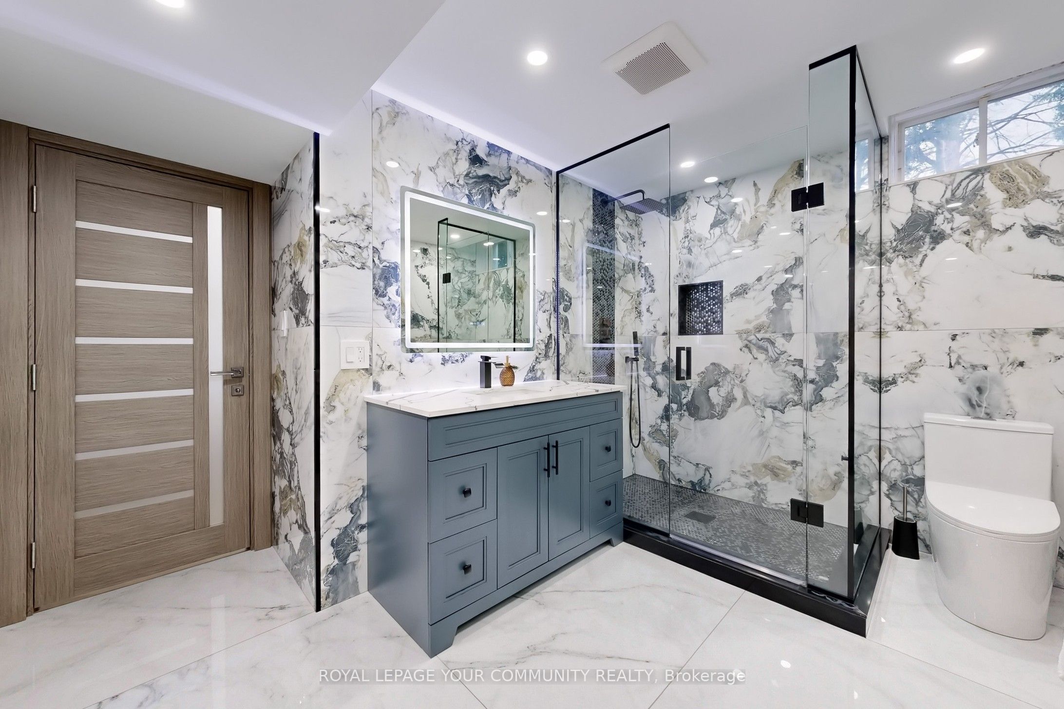 1 Princess Isabella Court