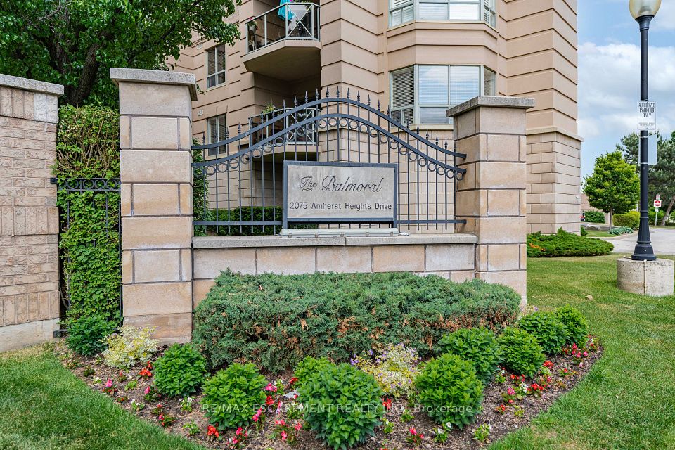 2075 Amherst Heights
