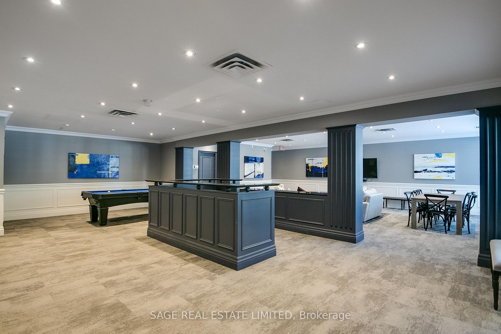 2 Bedrooms Condo at 111 Merton, Toronto For sale