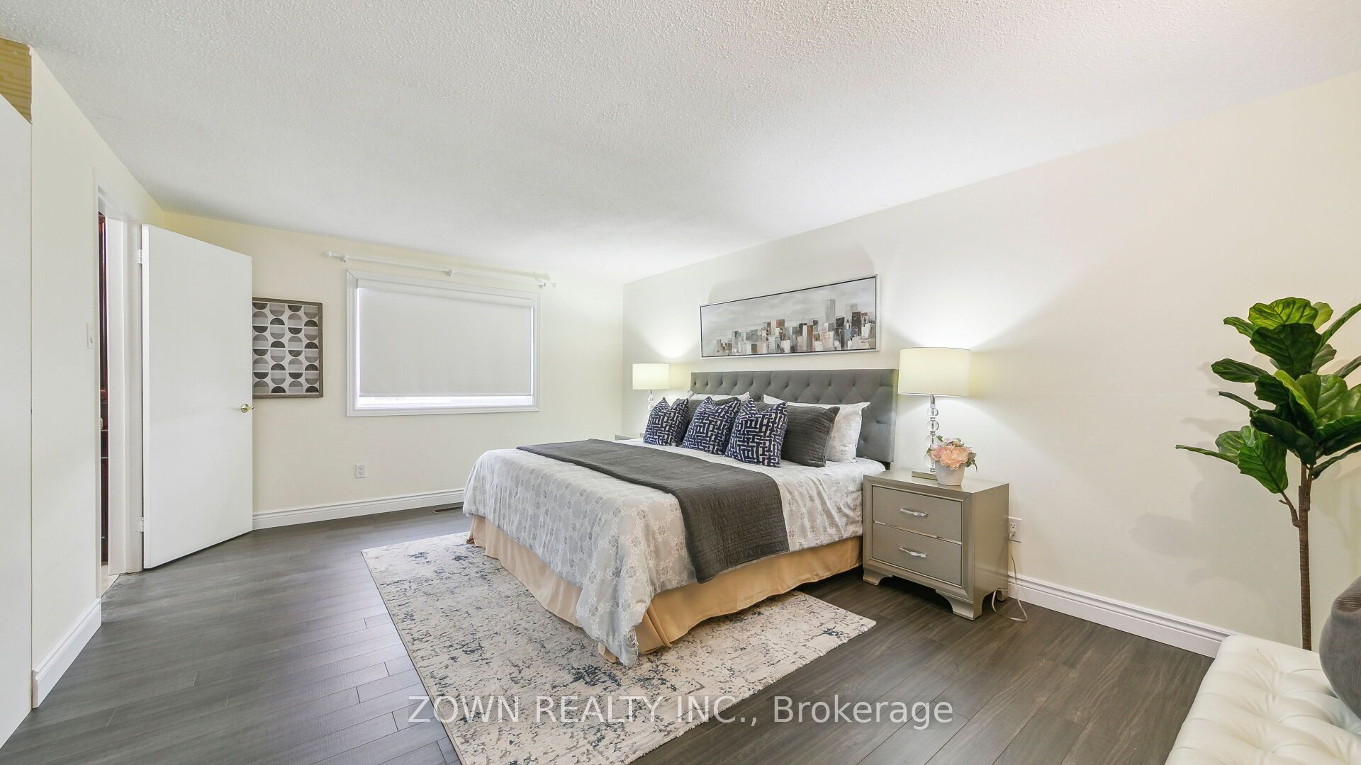 33 Dafoe Crescent
