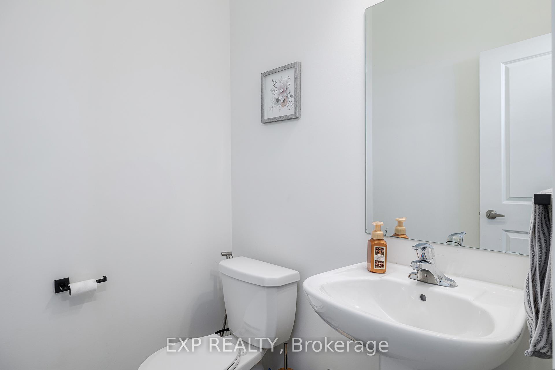3 Bedrooms Condo at 469 Provident, Hamilton For sale