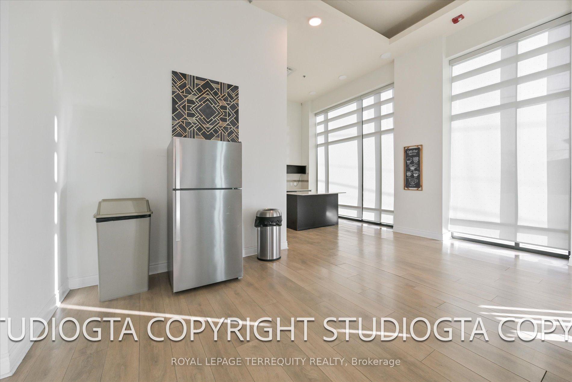 2 Bedrooms Condo at 2522 Keele, Toronto For sale