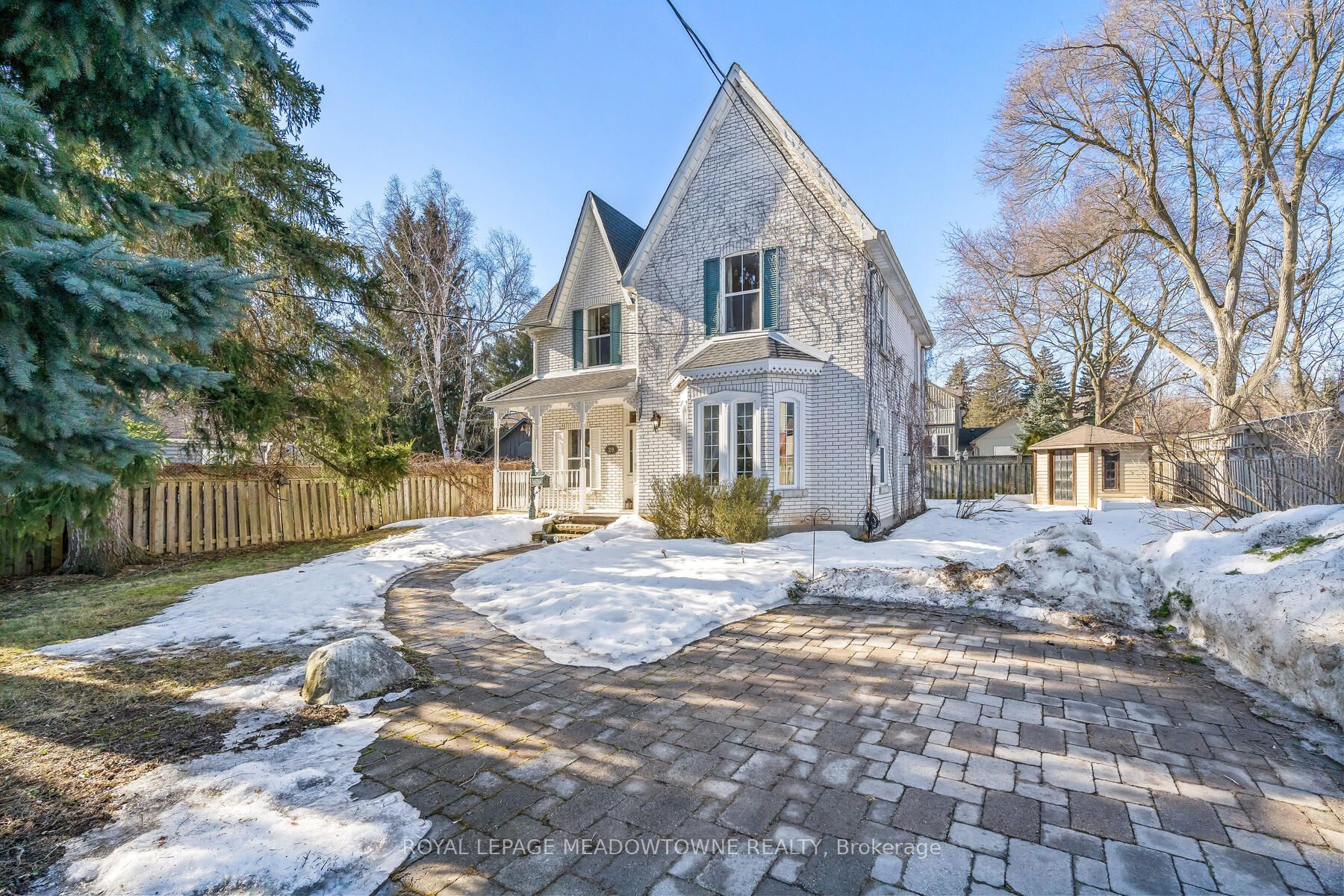 26 Confederation Street, Halton Hills, ON L7G 3R6
