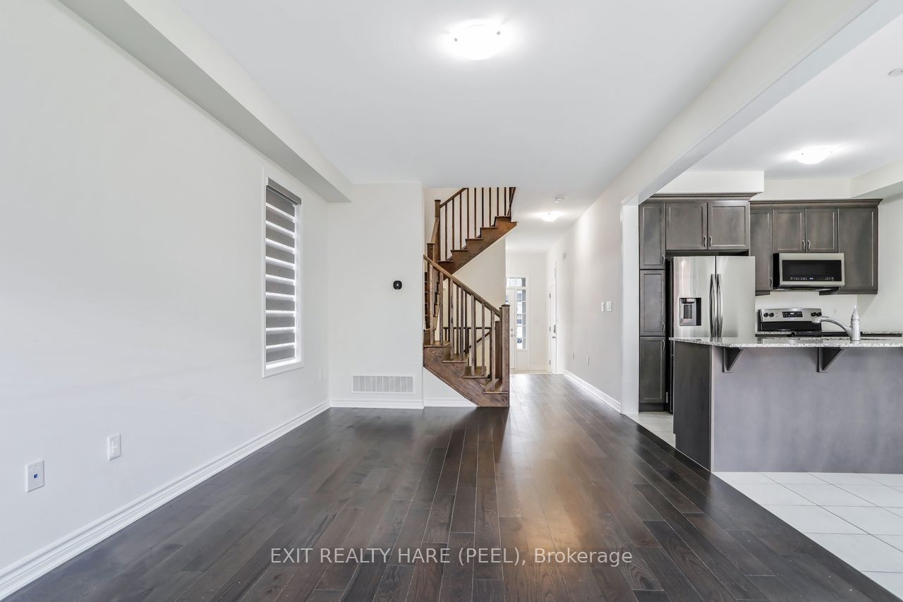 40 Speckled Alder Street