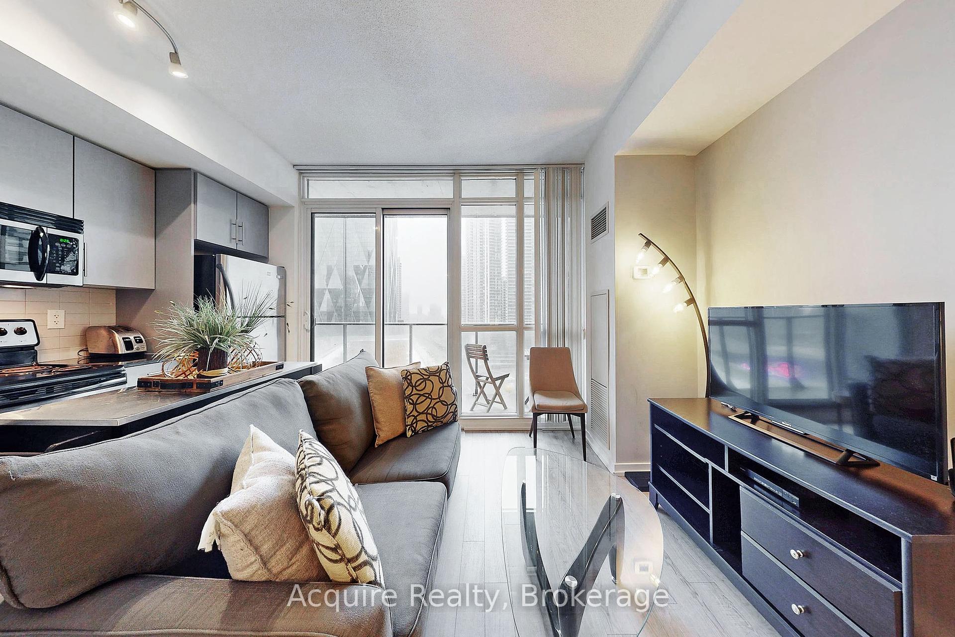 1 Bedroom Condo at 55 Bremner, Toronto For sale