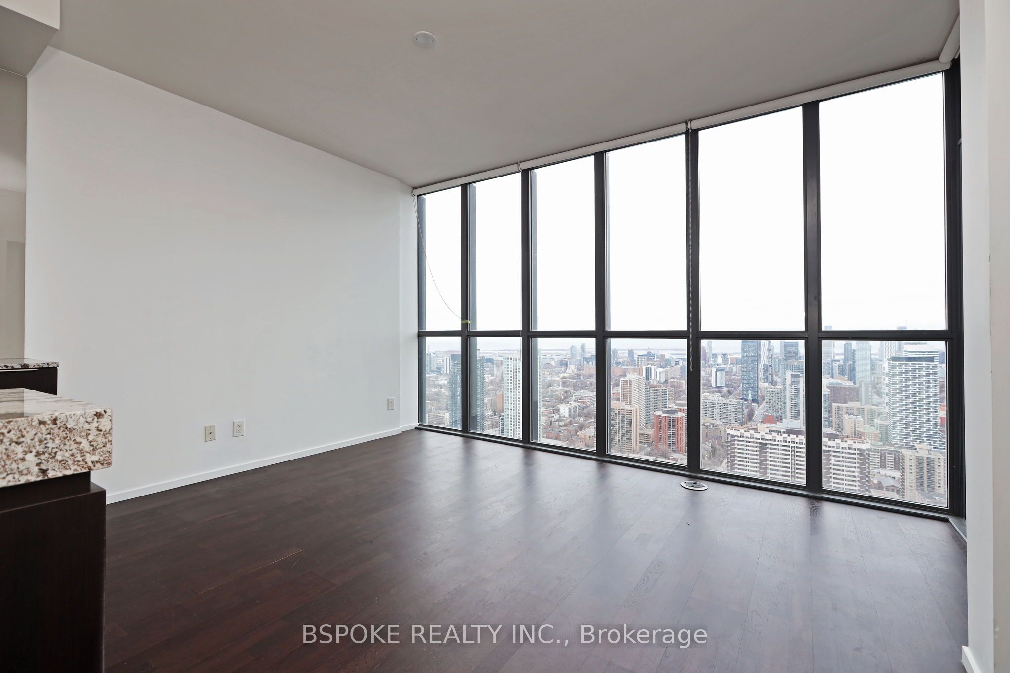 101 Charles Street E, #4402