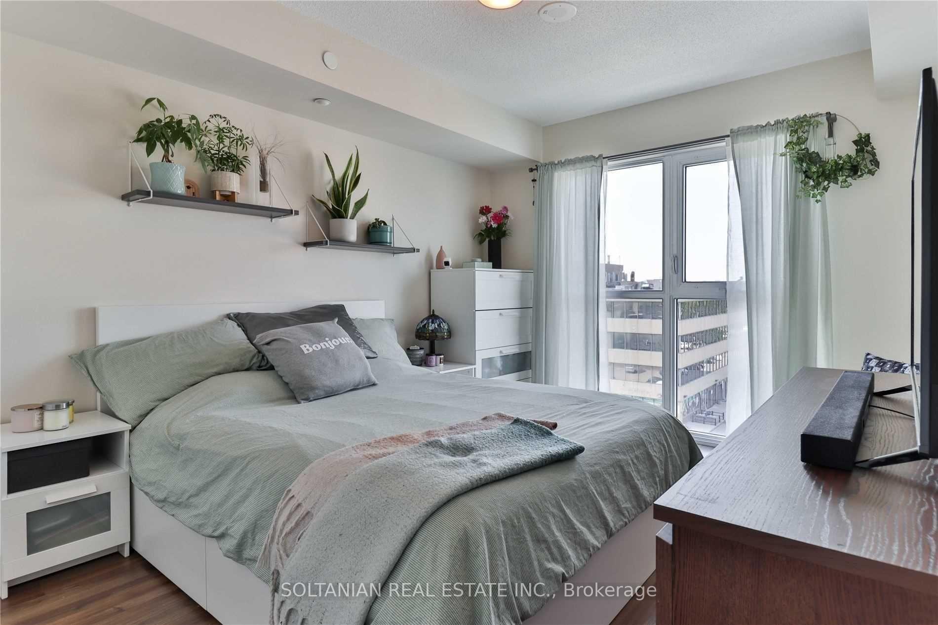 2 Bedrooms Condo at 2150 Lawrence, Toronto For sale