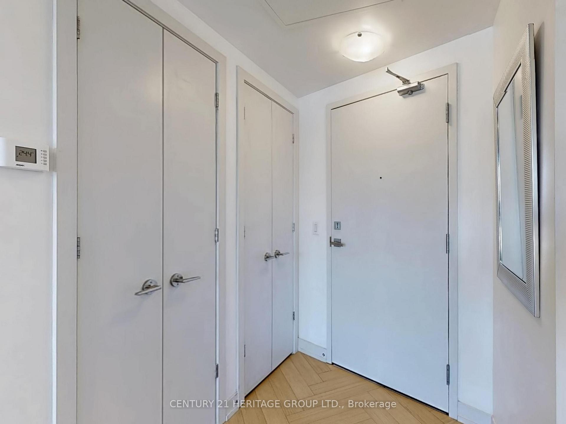 1 Bedroom Condo at 90 Glen Everest,  Toronto For sale