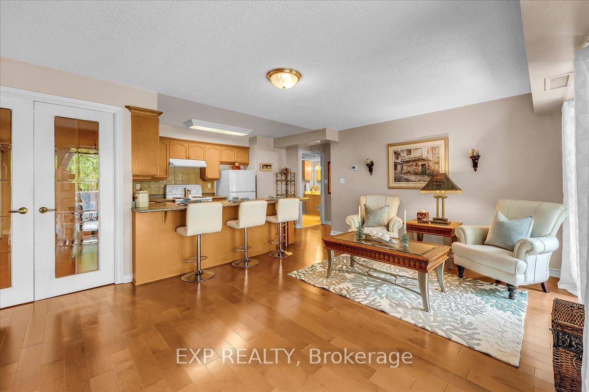 1 Bedroom Condo at 141 Woodbridge, Vaughan For sale