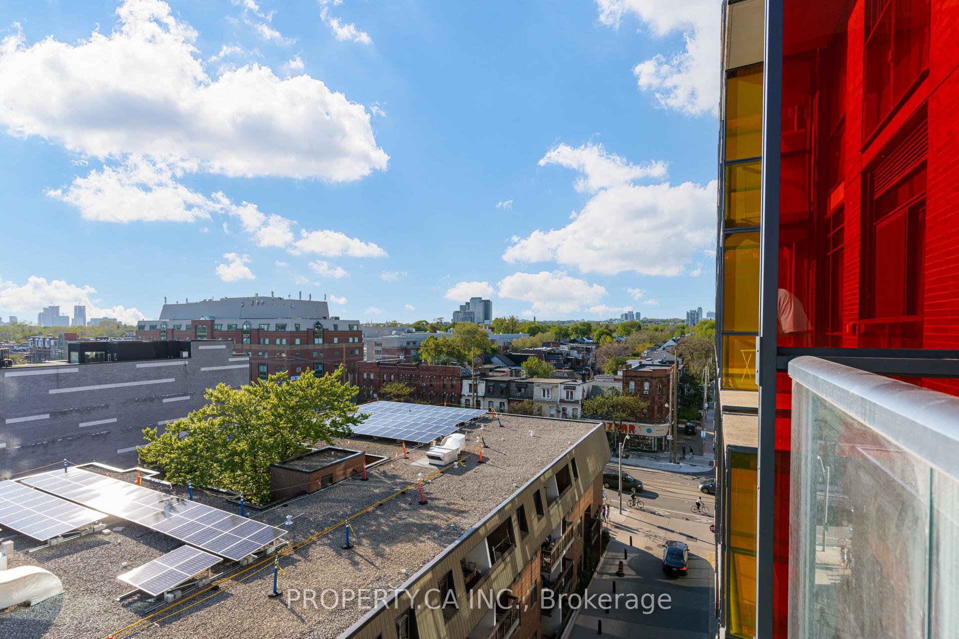 2 Bedrooms Condo at 297 College, Toronto For sale