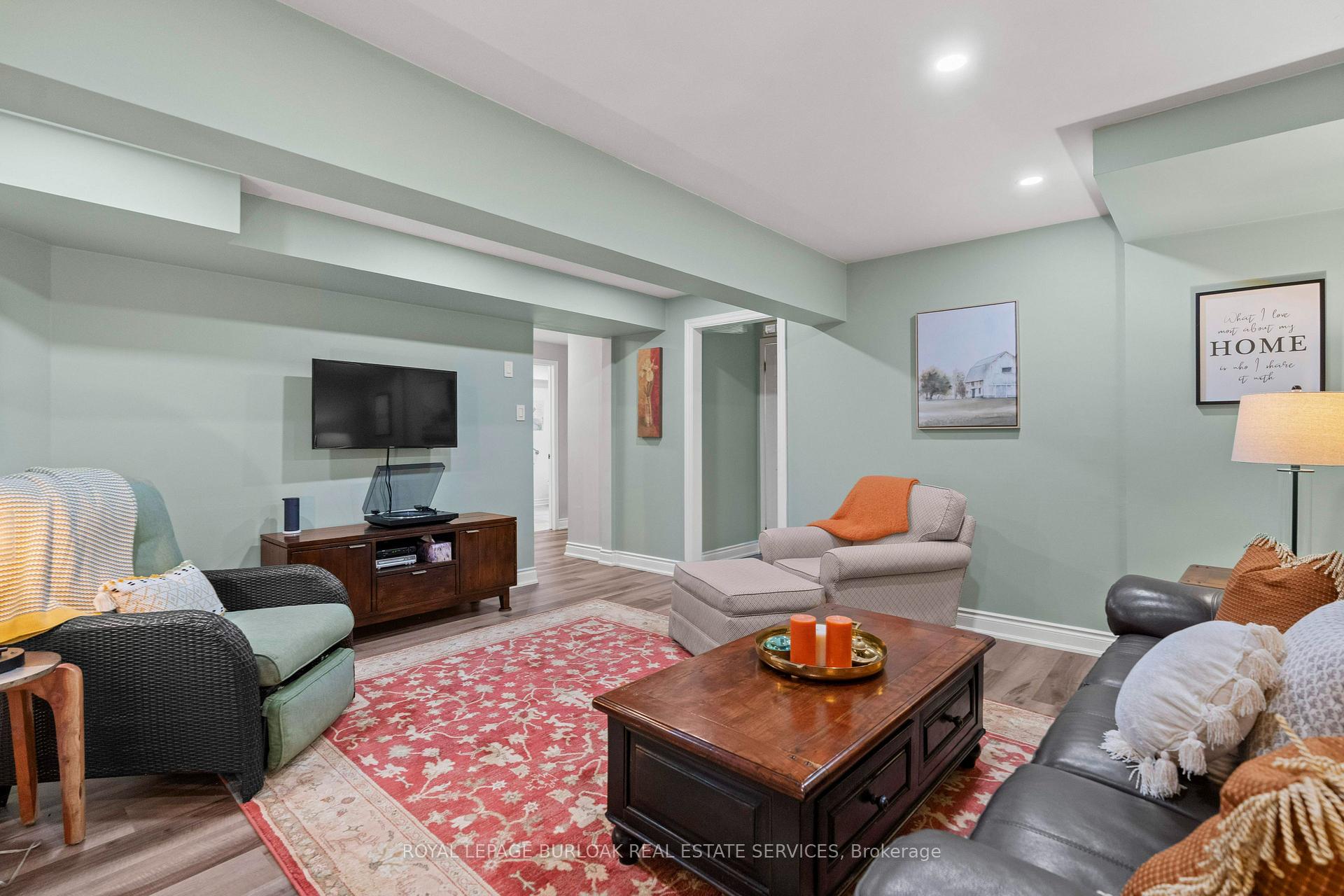 3 Bedrooms Condo at 1508 Upper Middle, Burlington For sale