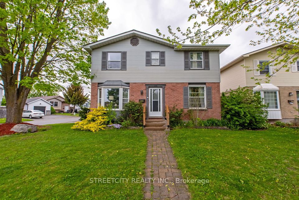 138 Carlyle