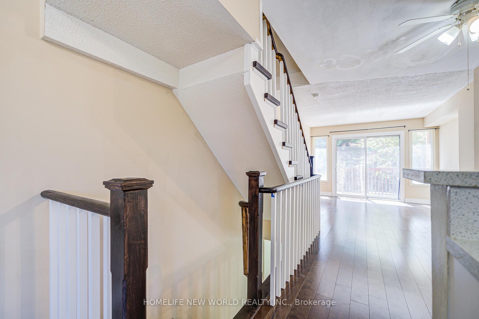 3 Bedrooms Condo at 3895 Doug Leavens, Mississauga For sale
