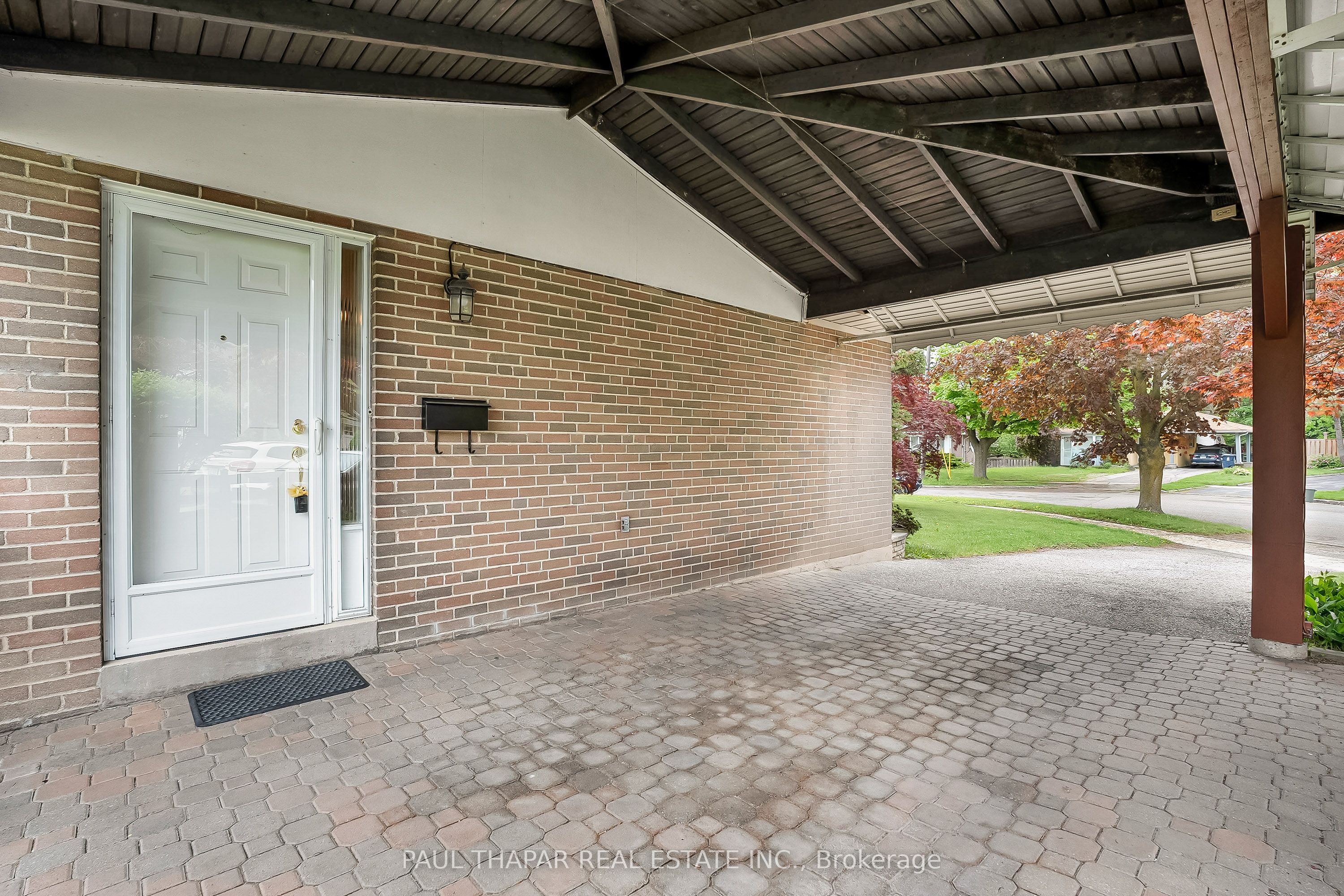 64 Grove Park Crescent