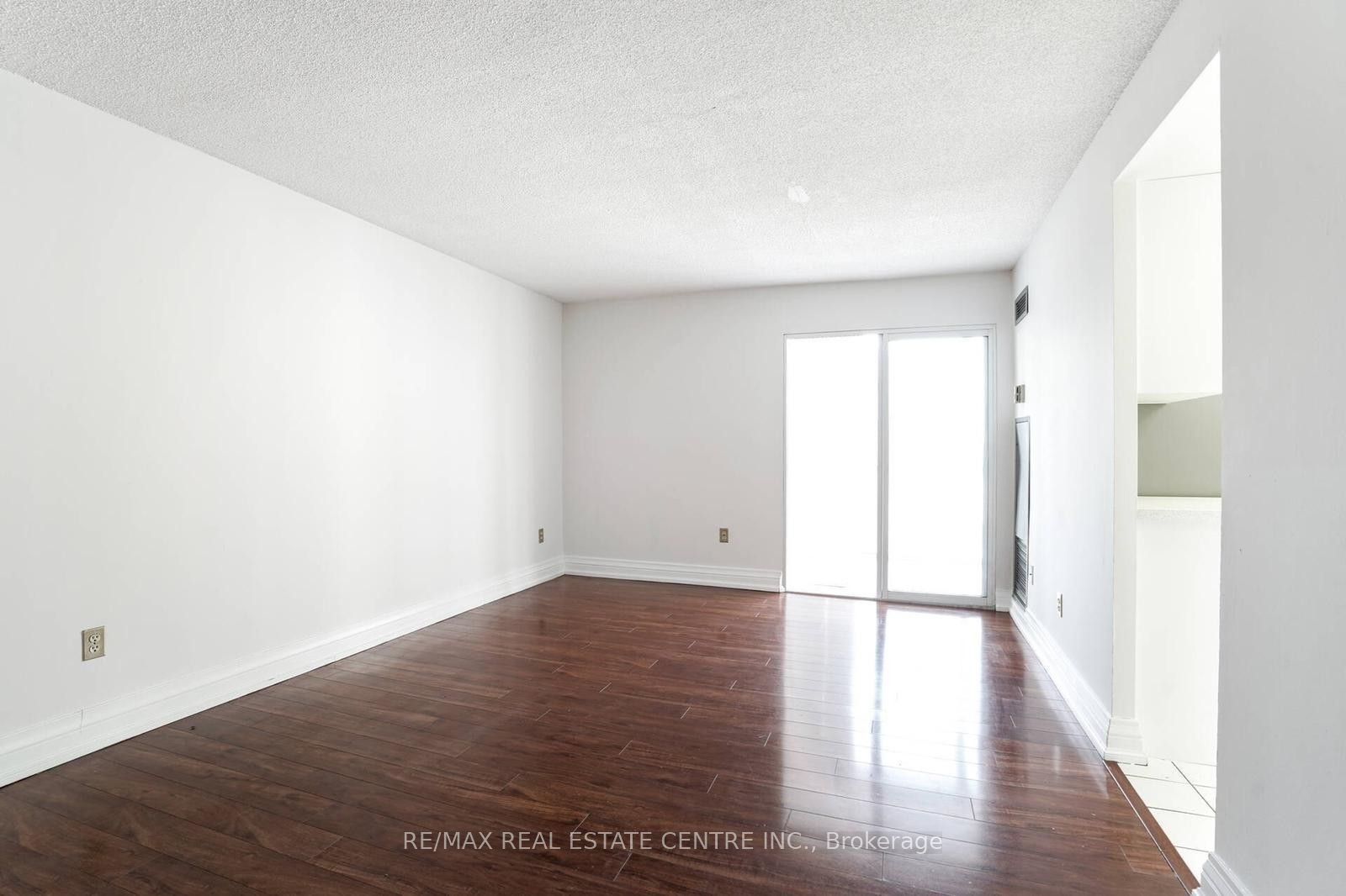 350 Webb Drive, #1407