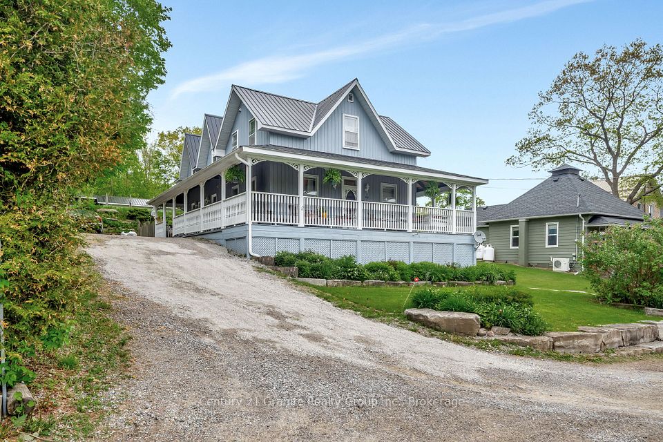8 Bend Street, Kawartha Lakes, ON K0M 2A0